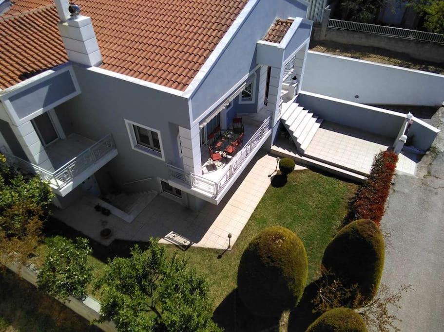 La Maison De Catherine Volos Exterior photo